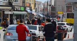 Aksaray’da tam kapanmanın ardından sokaklar tıklım tıklım