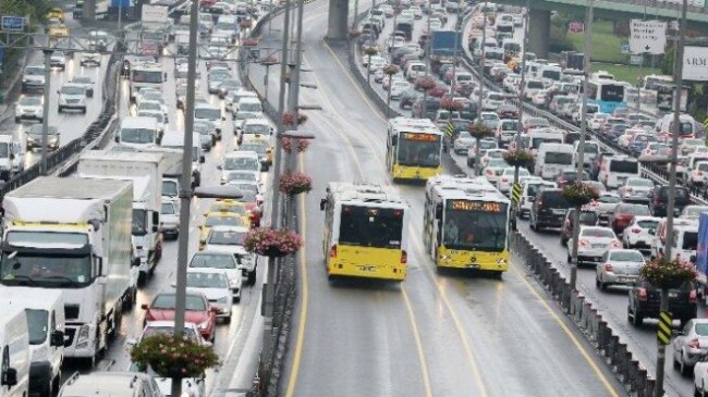 Son dakika… İstanbul’da toplu taşımadaki yaş sınırlaması kalktı