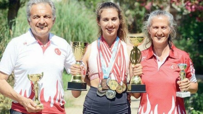 Aile boyu şampiyonlar… Türk atletizminin kalbi onlarla çarpar