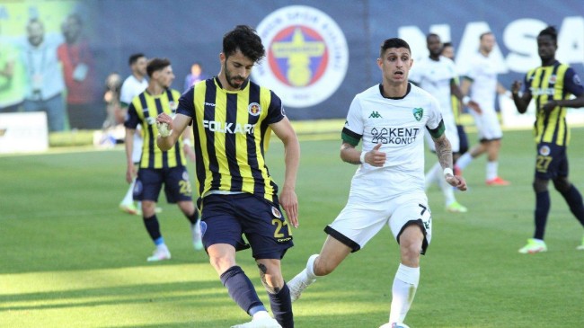 Menemenspor-Kocaelispor maçında galip çıkmadı: 1-1